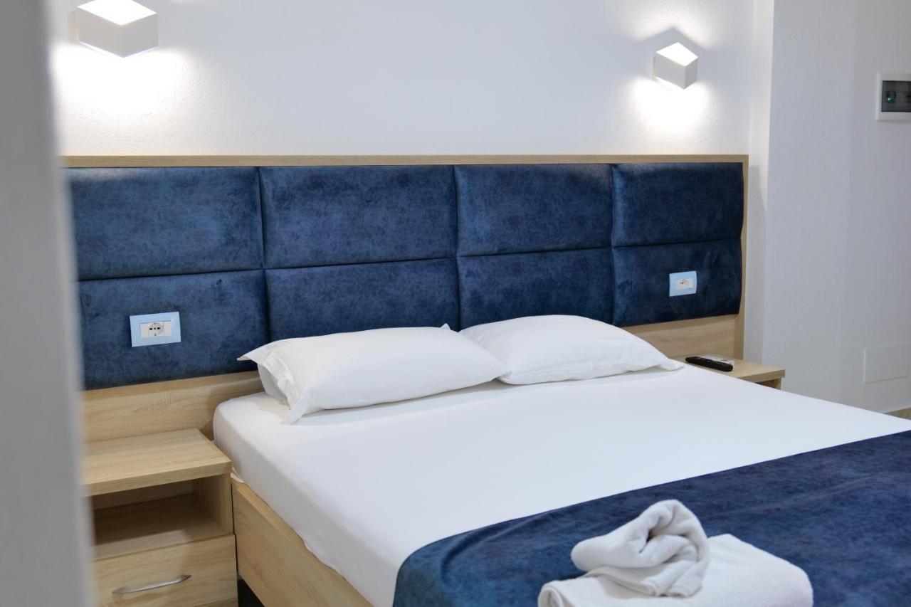 Hotel Solis Ksamil Luaran gambar