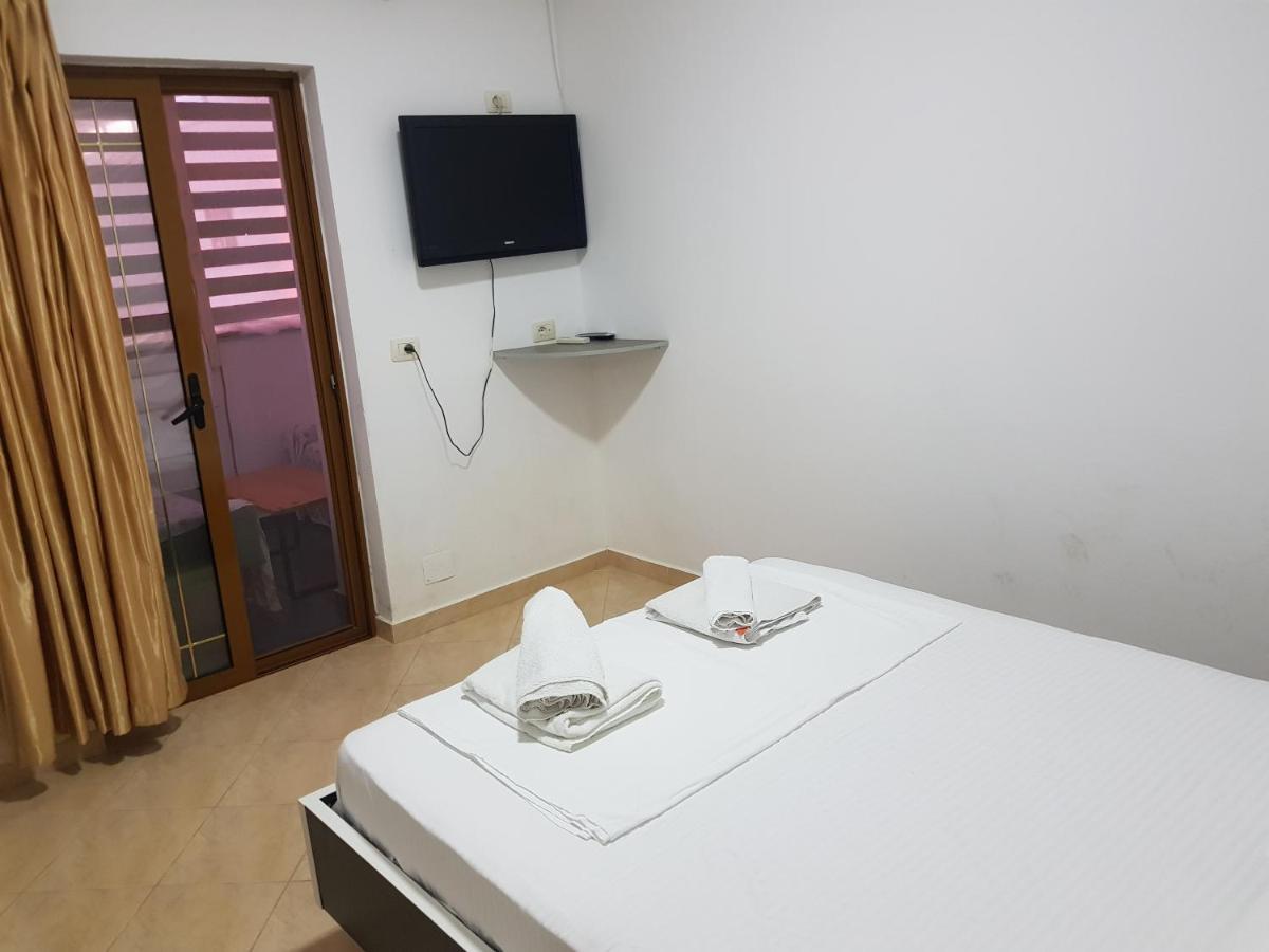 Hotel Solis Ksamil Luaran gambar