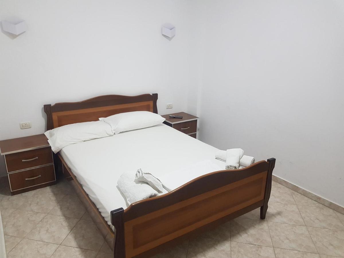 Hotel Solis Ksamil Luaran gambar
